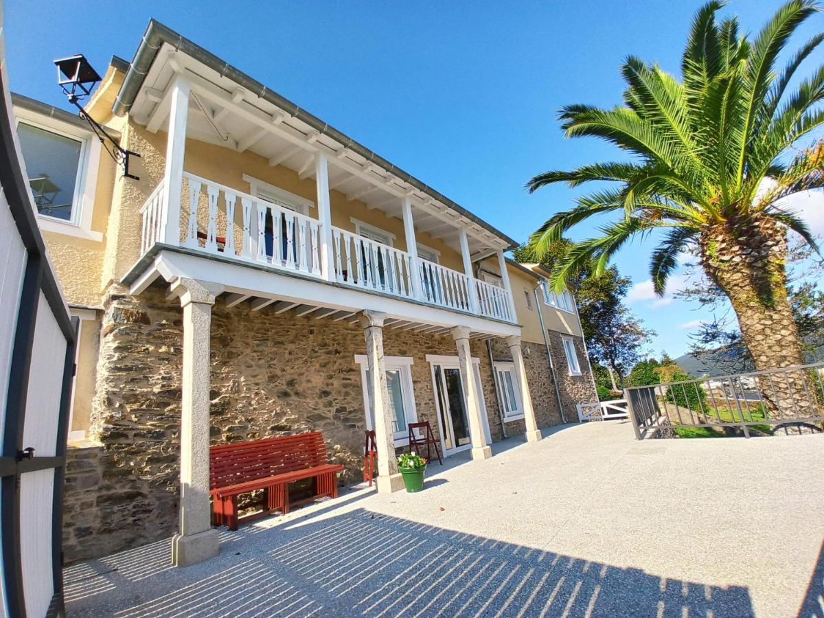 Apartamentos Minas De Silvarosa Вивейро Екстериор снимка